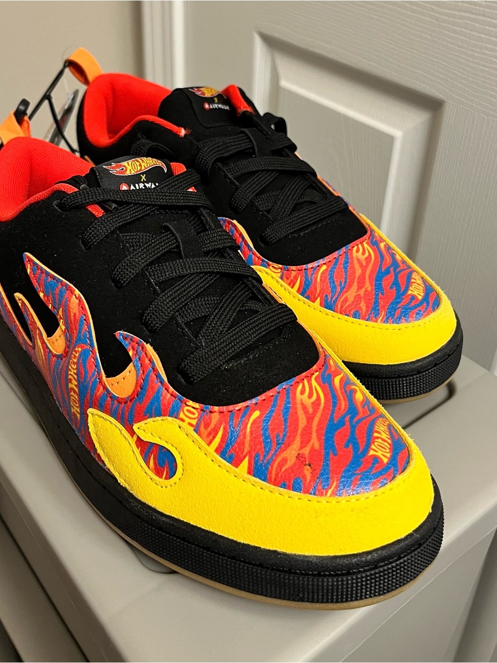 AirMax X Hotwheels Collaboration Flame-Accent Sneakers - Black/Yellow/Red/Blue